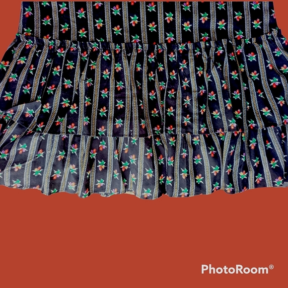 SOLD Vtg 70s prairie ruffle maxi skirt - Picture 6 of 11